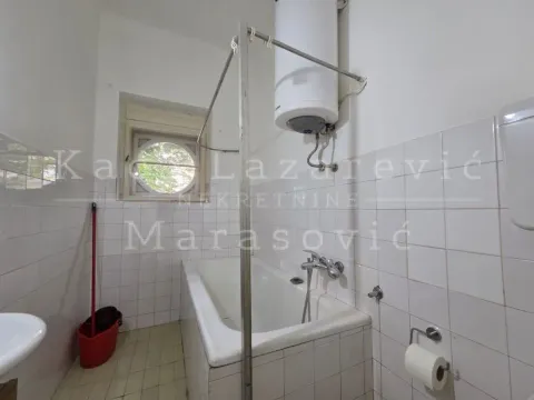 Izdavanje, jednosoban stan, 30m², Stari Grad, Beograd - image 7