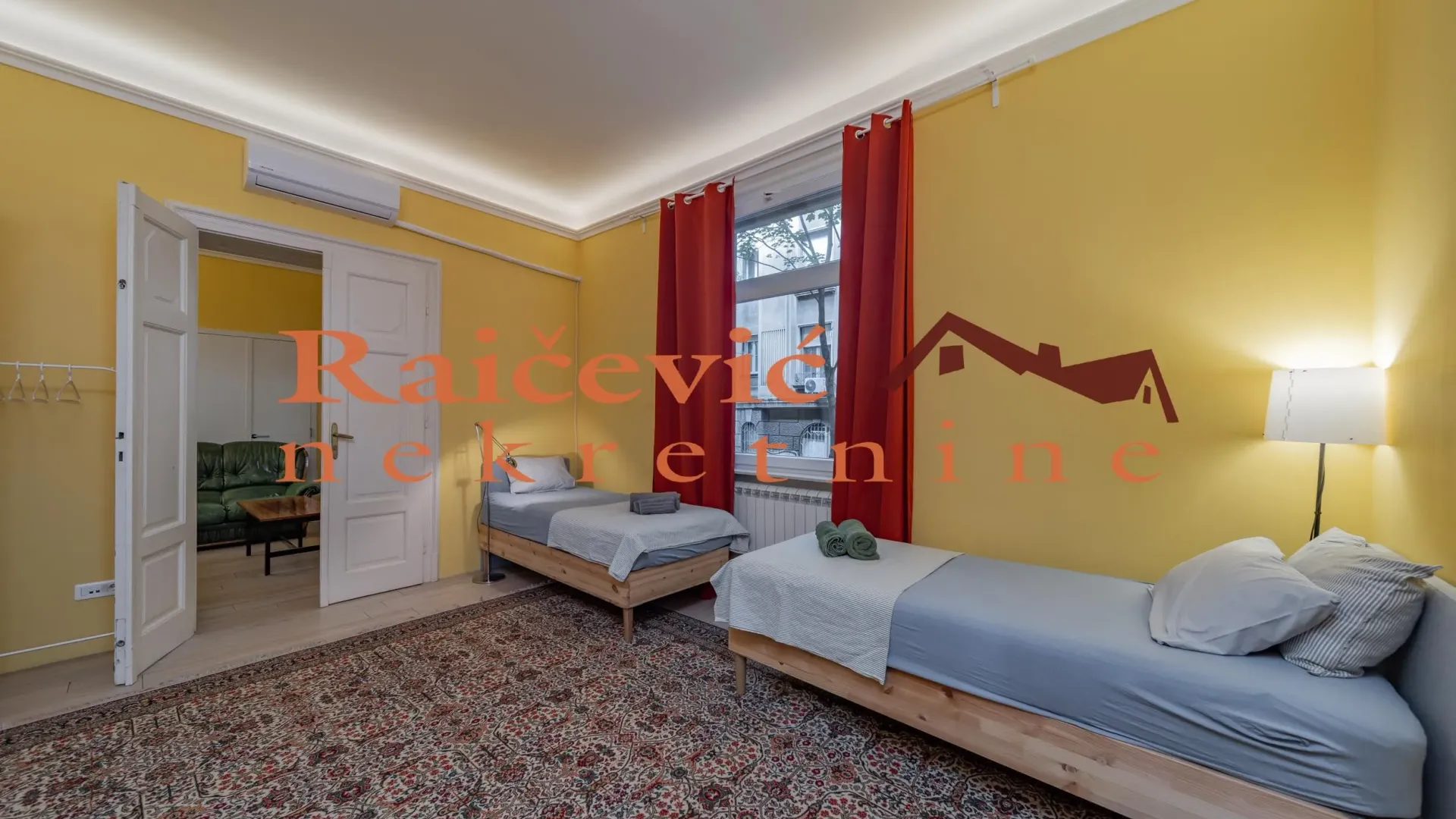 Sale, four bedroom apartment, 82m², Stari Grad, Beograd