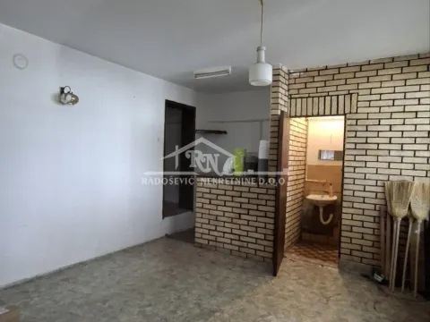 Prodaja, kuća, 265m², Smederevska Palanka, Srbija - image 18