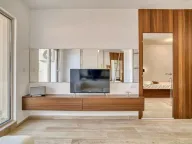 Prodaja, garsonjera, 33m², Centar, Budva - image 10