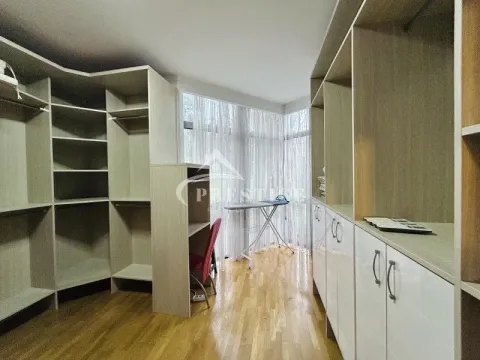 Izdavanje, trosoban stan, 137m², Gorica C, Podgorica - image 8