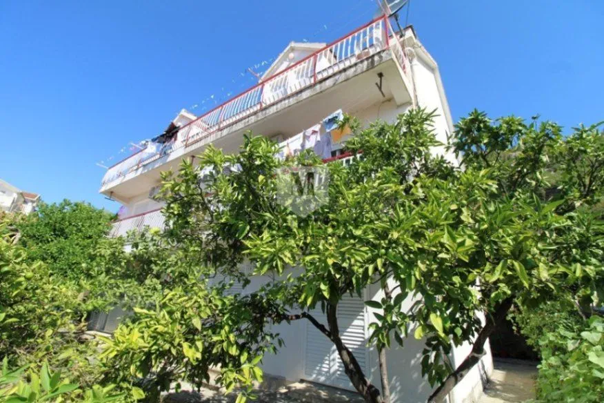 Prodaja, kuća, 240m², Igalo, Herceg Novi