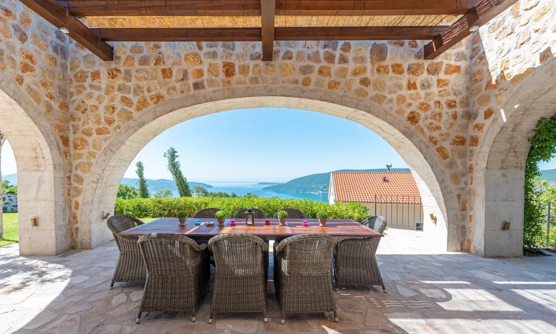 Sale, house, 350m², Kotor, Crna Gora
