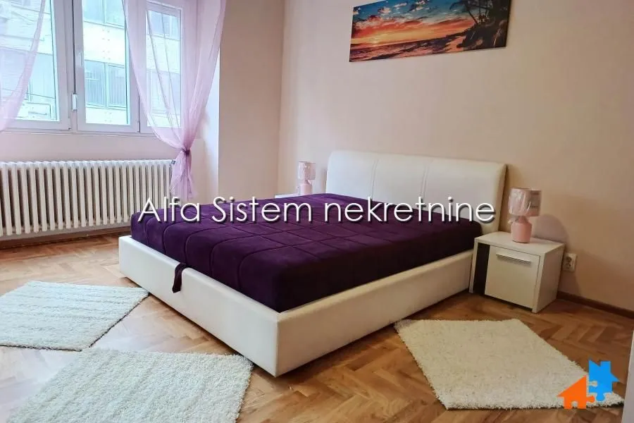 Rent, two bedroom apartment, 60m², Stari Grad, Beograd