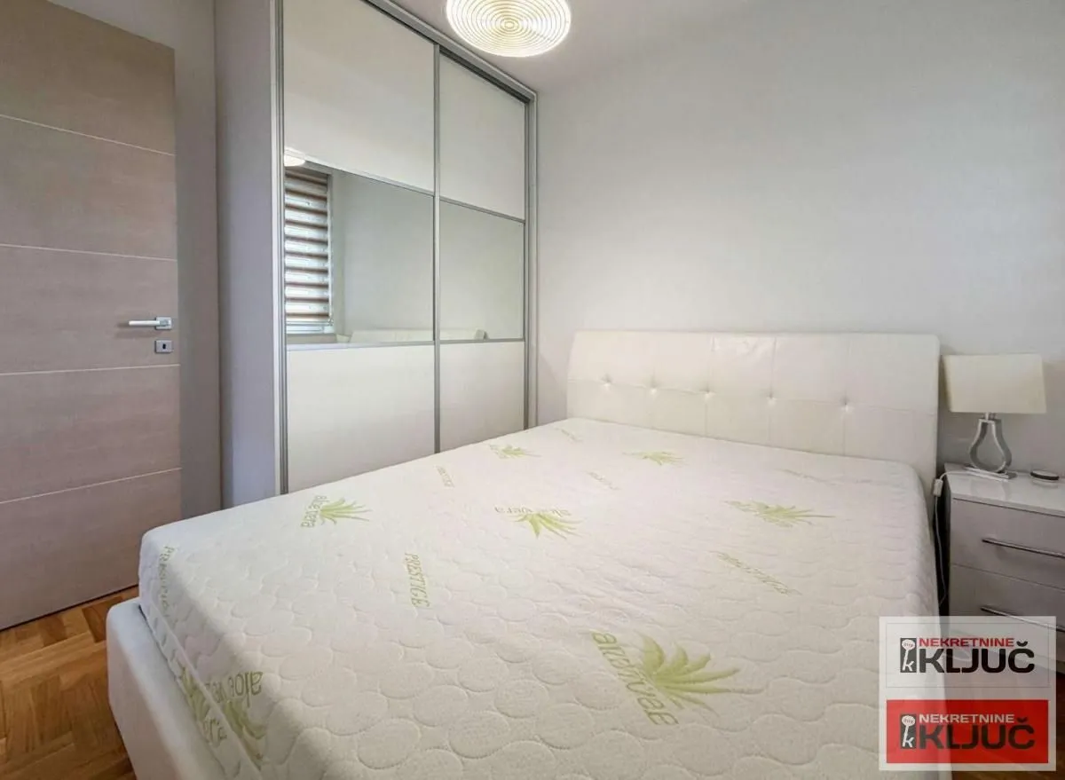 Izdavanje, jednosoban stan, 46m², Bulevar Oslobodjenja, Novi Sad Sve Podlokacije