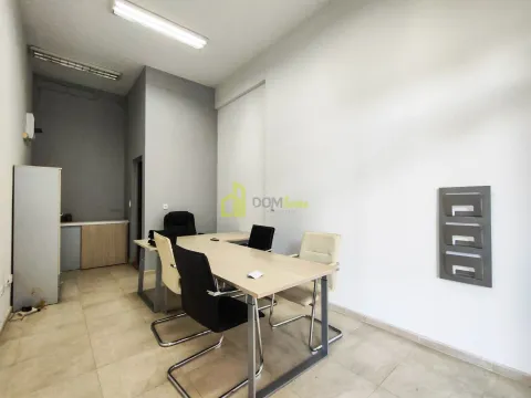 Rent, office space, 20m², Tološka šuma, Podgorica - image 3