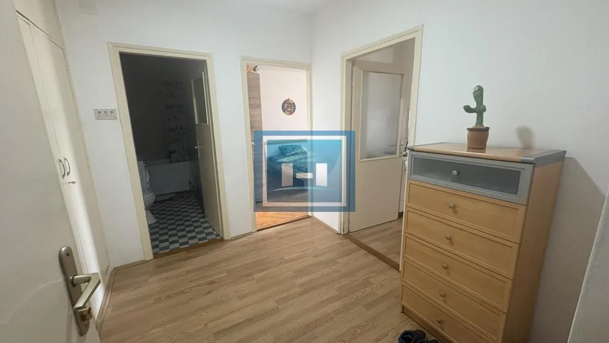 Prodaja, jednosoban stan, 50m², Centar, Jagodina