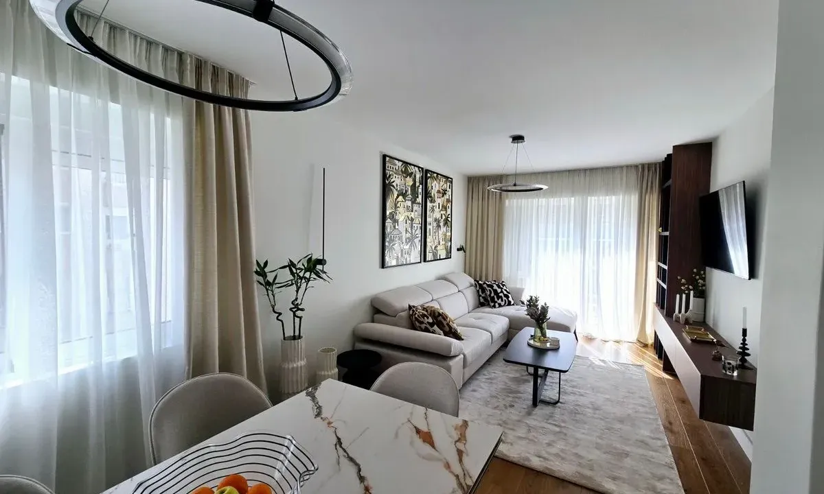 Sale, two bedroom apartment, 70m², Centar, Tivat