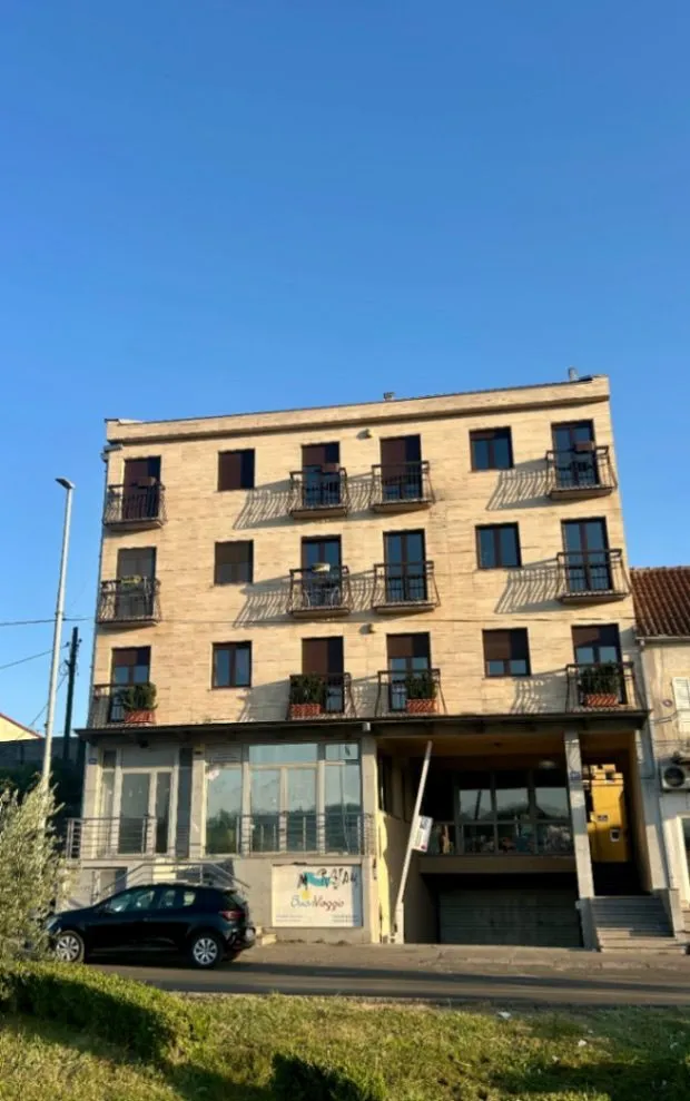 Prodaja, poslovni prostor, 400m², Centar, Podgorica