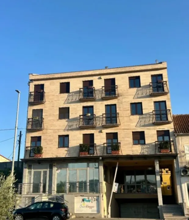 Prodaja, poslovni prostor, 400m², Centar, Podgorica