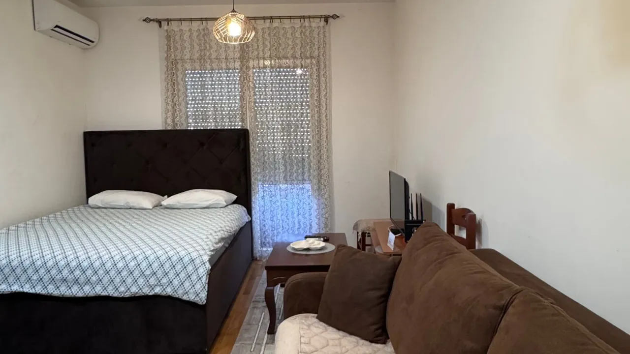 Stan-na-dan, jednosoban stan, 25m², Stari Aerodrom, Podgorica