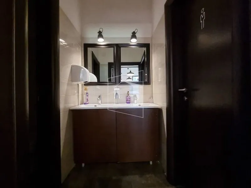 Sale, office space, 351m², Blok 5, Podgorica