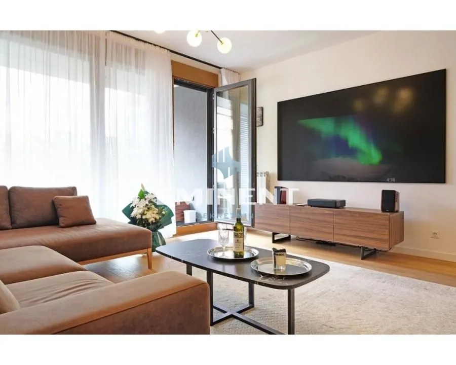 Rent, three bedroom apartment, 89m², Savski Venac, Beograd