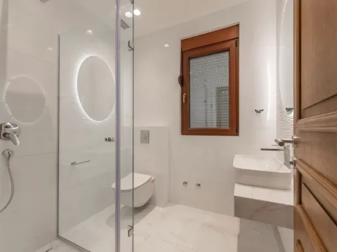 House for Sale, 492m2, Mareza, Podgorica House for Sale, 492m2, Mareza, Podgorica