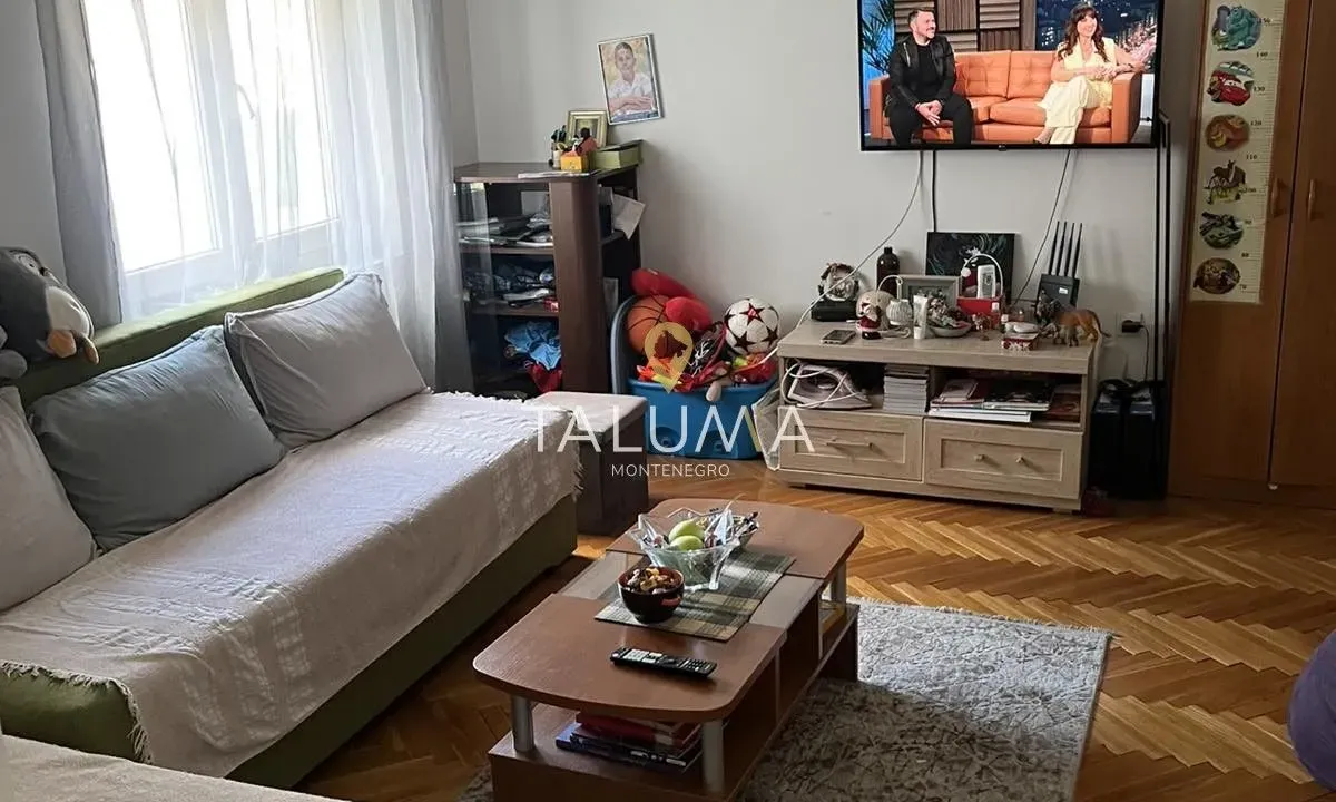 Rent, one bedroom apartment, 30m², Blok 5, Podgorica