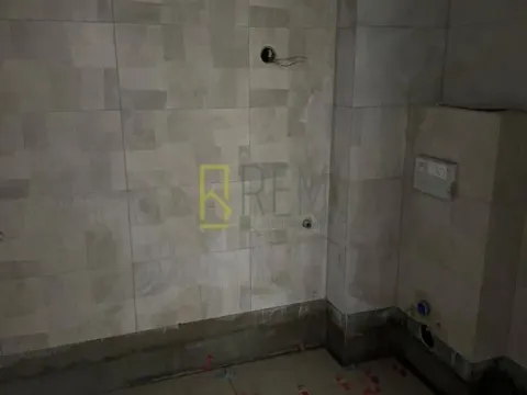 Prodaja, jednosoban stan, 48m², Bar, Crna Gora - image 4