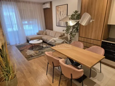 Sale, two bedroom apartment, 50m², Novi Beograd Blok 65, Novi Beograd Sve Podlokacije - image 5