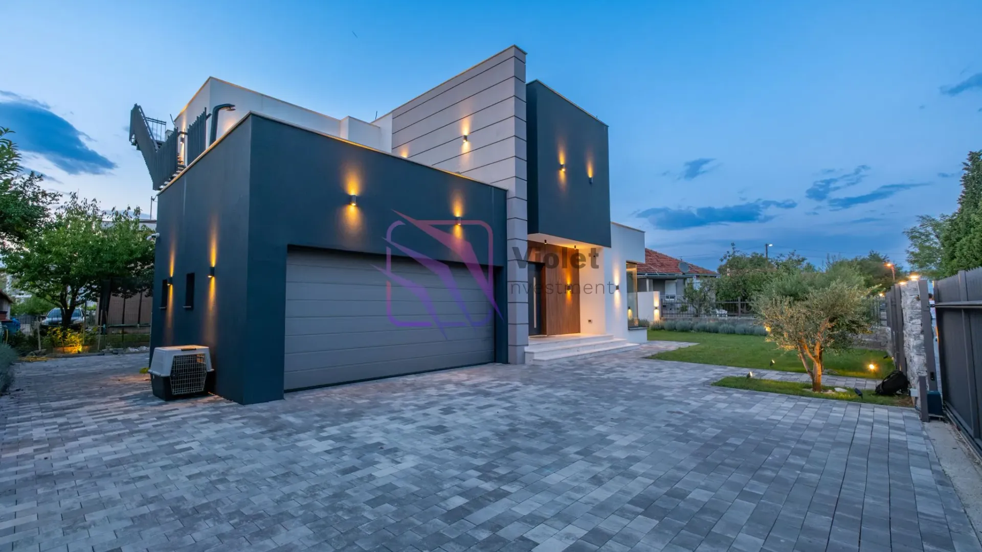 Izdavanje, kuća, 180m², Gornja Gorica, Podgorica