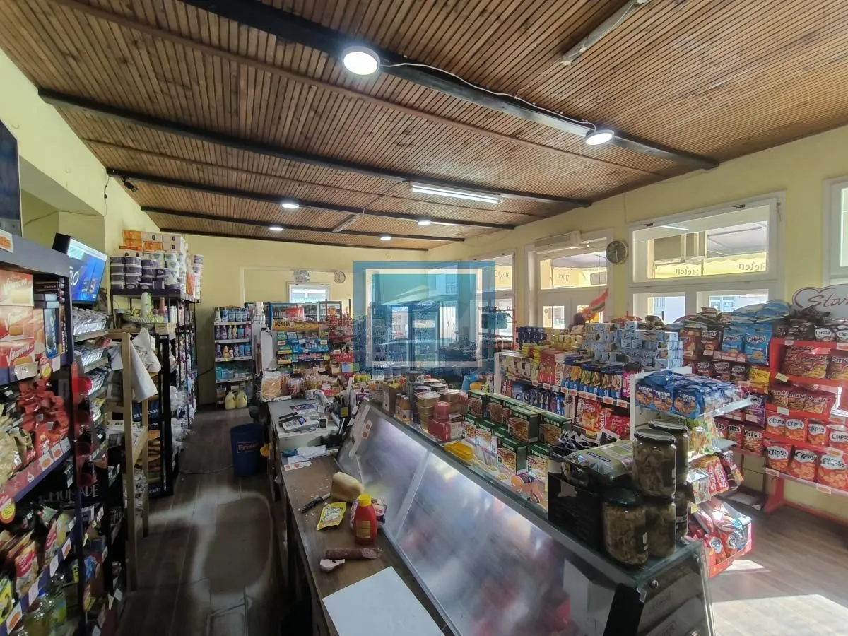 Sale, office space, 123m², Ćuprija, Srbija