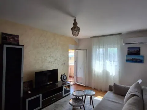 Prodaja, jednosoban stan, 42m², Velji Vinogradi, Budva - image 2