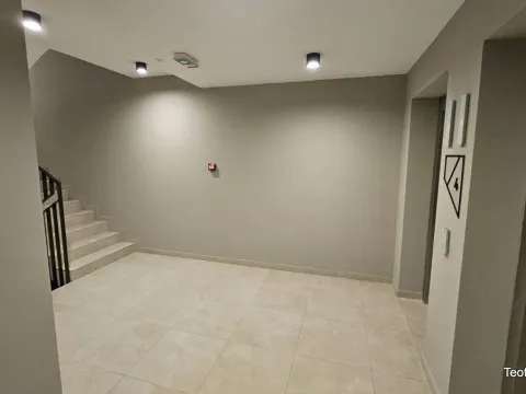 Izdavanje, četvorosoban stan, 122m², Stari Grad, Beograd - image 16