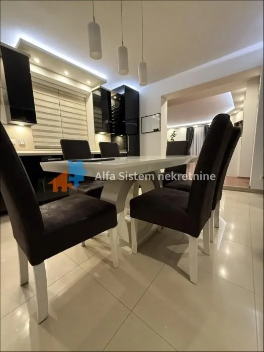 Rent, three bedroom apartment, 72m², Žarkovo, Beograd