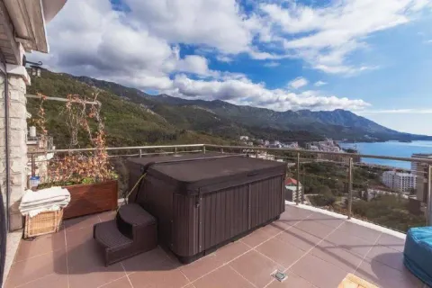 Sale, three bedroom apartment, 146m², Bečići, Budva - image 10