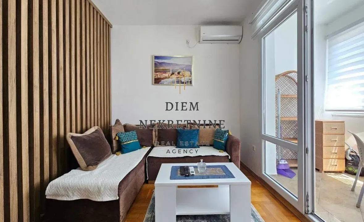 Rent, one bedroom apartment, 40m², Centar, Bar