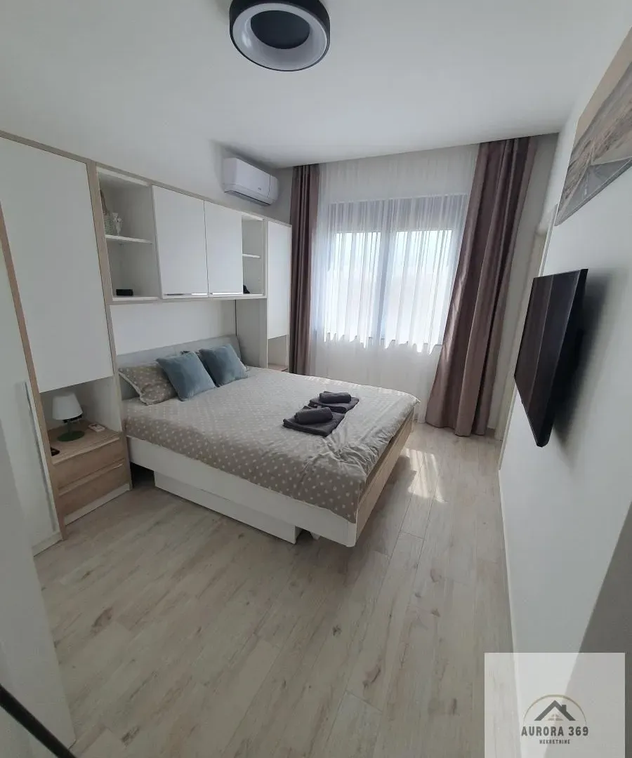 Prodaja, trosoban stan, 201m², Banja Vrdnik, Irig