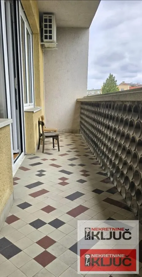 Rent, office space, 300m², Spens, Novi Sad Sve Podlokacije