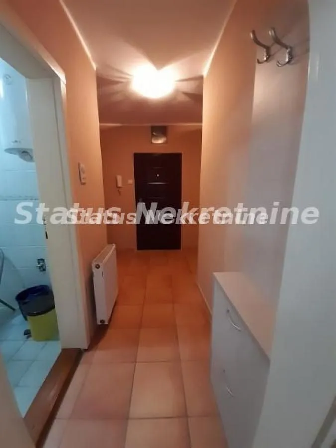 Izdavanje, jednosoban stan, 31m², Grbavica, Novi Sad Sve Podlokacije