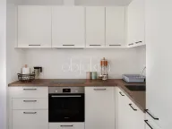 Izdavanje, stan, 72m², Tivat, Crna Gora - image 4