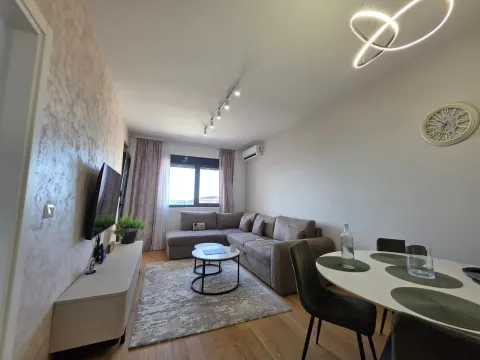 Sale, two bedroom apartment, 71m², Bečići, Budva - image 16
