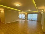Izdavanje, stan, 215m², Savski Venac, Beograd - image 1