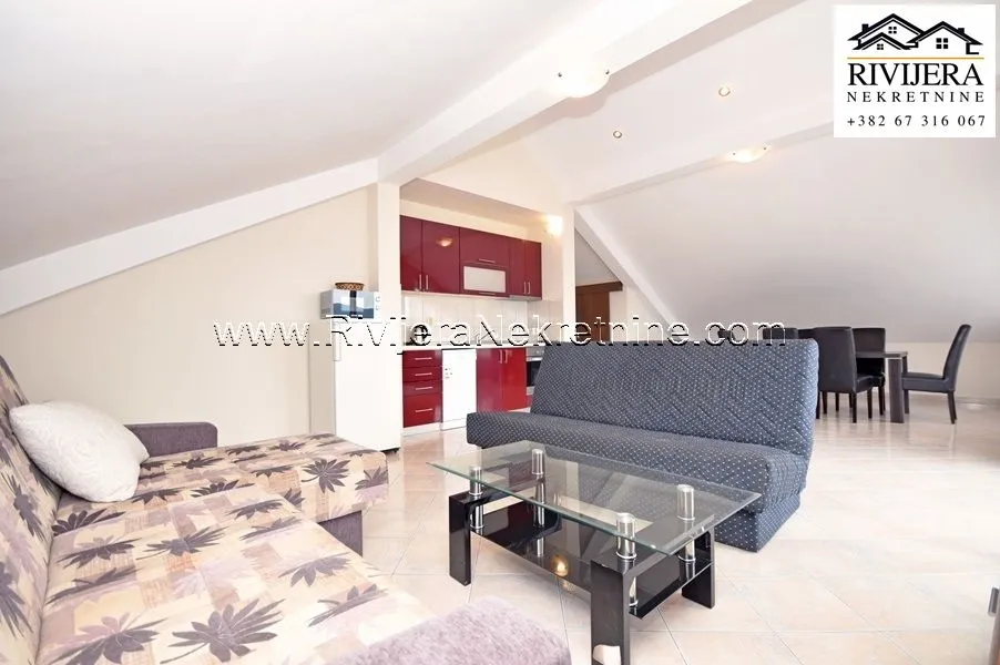 Prodaja, trosoban stan, 129m², Baošići, Herceg Novi