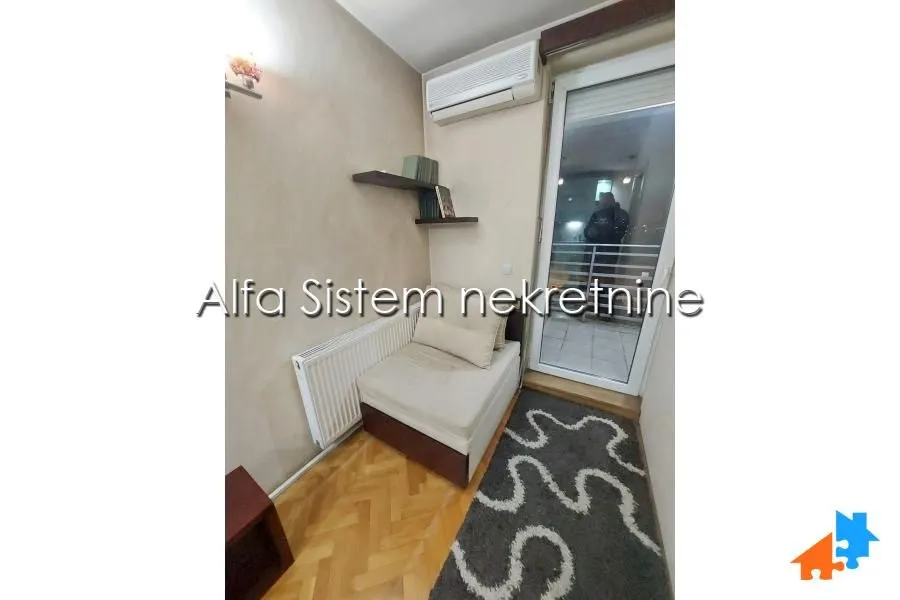 Rent, apartment, 35m², Čubura, Beograd