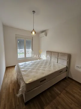 Rent, two bedroom apartment, 65m², Stari Aerodrom, Podgorica - image 5