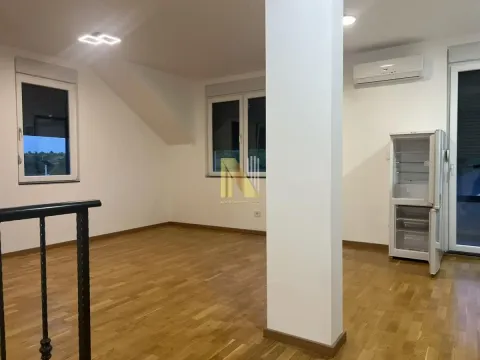 Rent, office space, 92m², Alibegovac, Petrovaradin - image 3