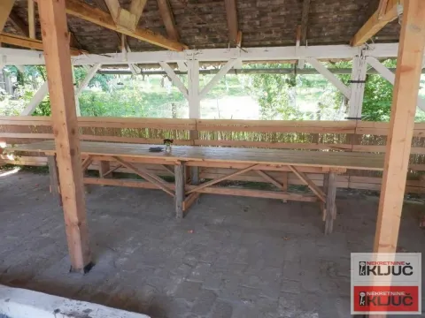 Sale, house, 334m², Beočin, Srbija - image 32