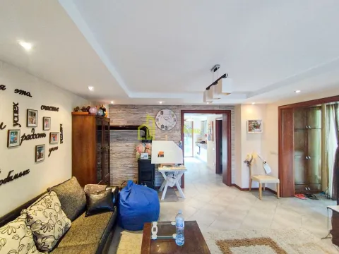 Sale, house, 200m², Radovići, Tivat - image 15