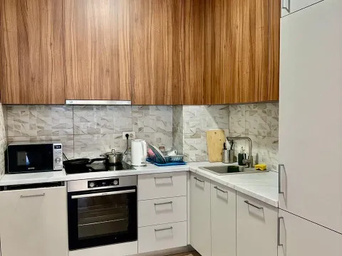 Rent, one bedroom apartment, 50m², Boreti, Budva - image 6