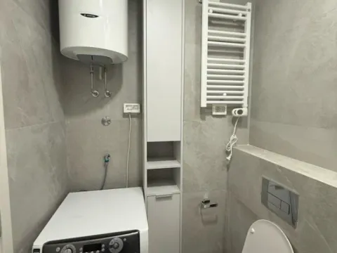 Izdavanje, jednosoban stan, 49m², Central Point, Podgorica - image 8