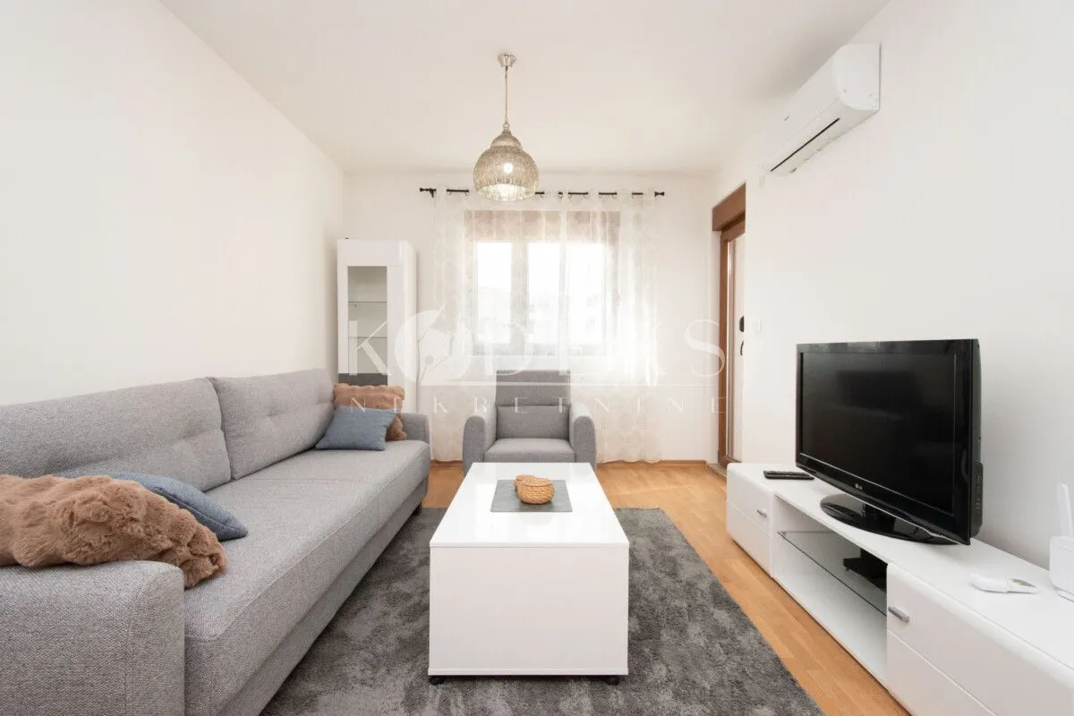 Rent, one bedroom apartment, 40m², Stari Aerodrom, Podgorica