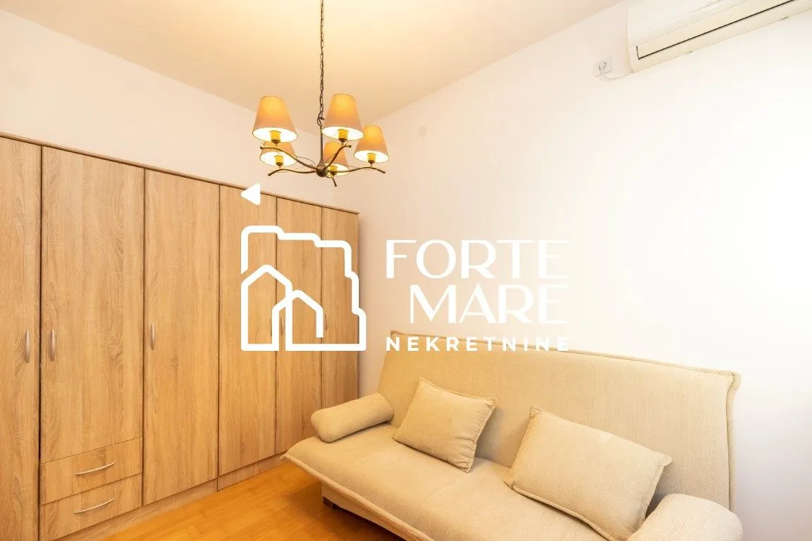 Prodaja, trosoban stan, 118m², Njivice, Herceg Novi