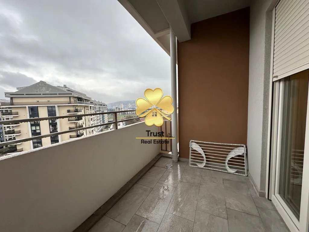 Izdavanje, jednosoban stan, 50m², Central Point, Podgorica