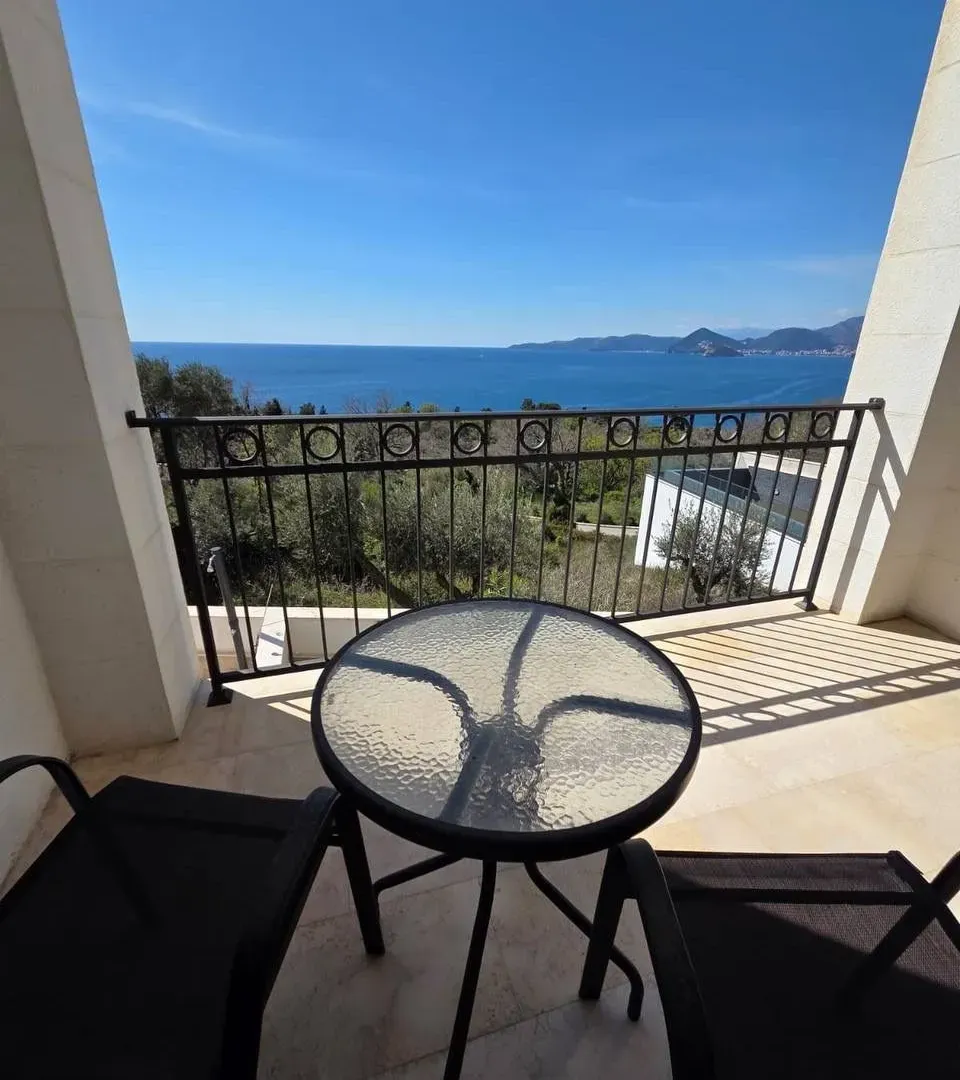 Sale, one bedroom apartment, 54m², Skočiđevojka, Budva