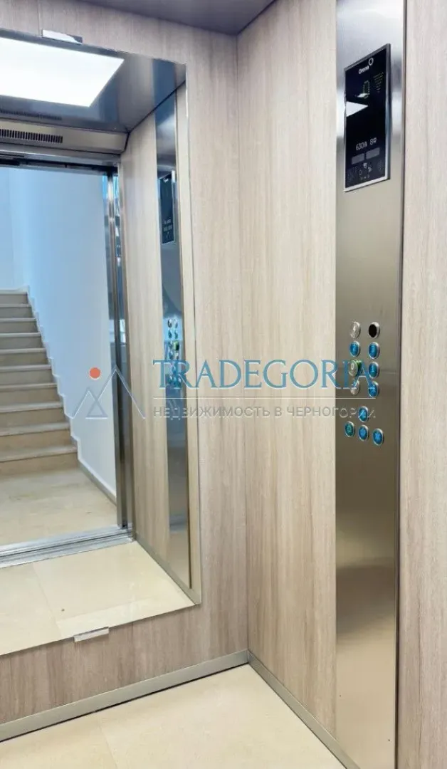 Prodaja, jednosoban stan, 53m², Utjeha, Bar
