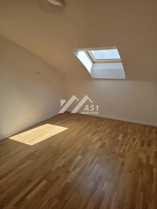 Sale, three bedroom apartment, 68m², Stari Majur, Petrovaradin