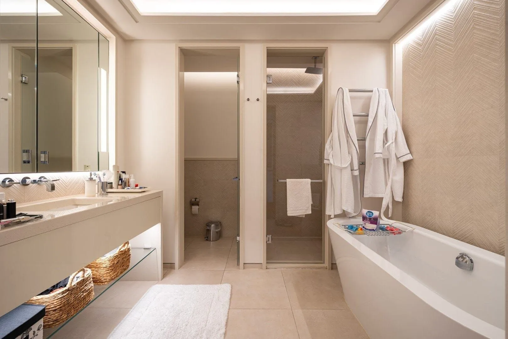 Sale, two bedroom apartment, 175m², Porto Montenegro, Tivat