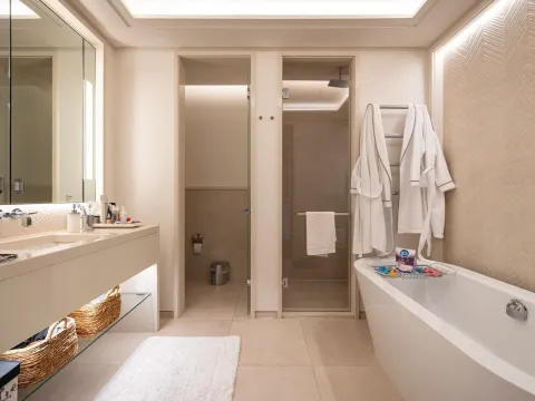 Sale, two bedroom apartment, 175m², Porto Montenegro, Tivat - image 13